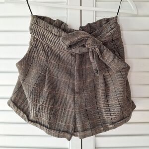 Heartloom High-Waist Pleated Shorts With Tie